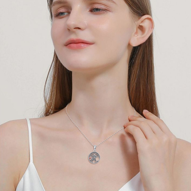 Collar con colgante de árbol de la vida con forma de corazón y circonitas en dos tonos de plata de ley-2