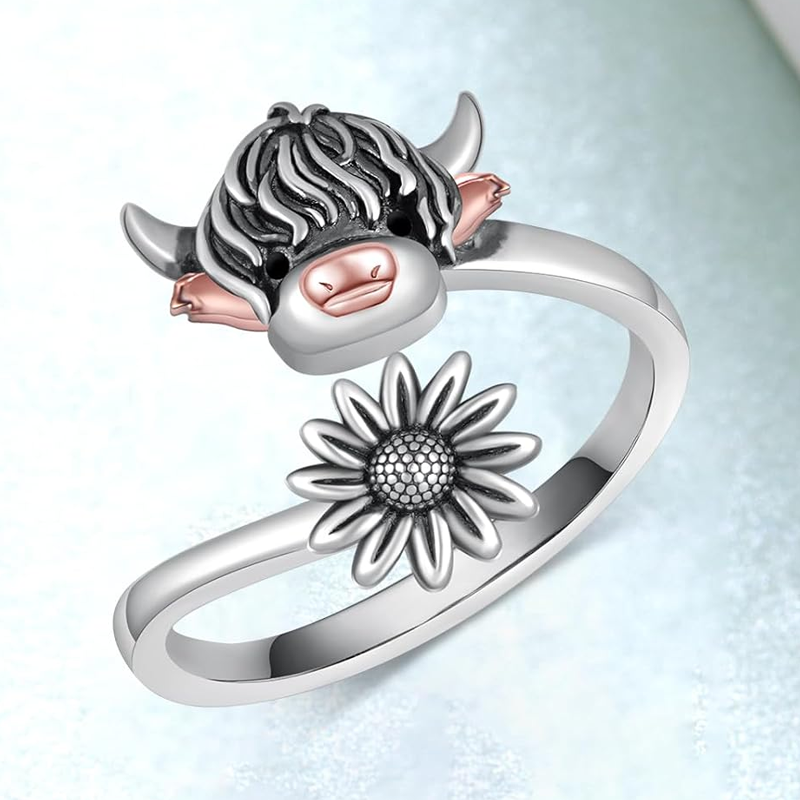 Sterling Silver Two-tone Highland Cow Open Ring-4