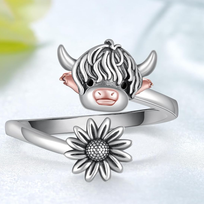 Sterling Silver Two-tone Highland Cow Open Ring-5