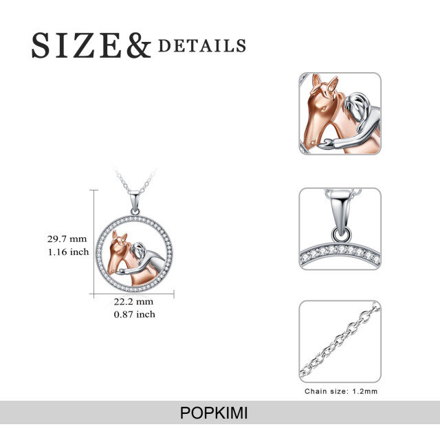 Colar com pingente de cavalo em prata de lei com zircónias cúbicas de dois tons-6