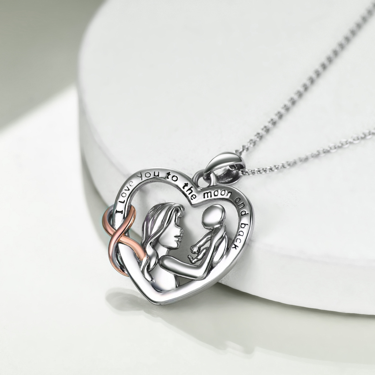 Collana con ciondolo a forma di cuore di mamma in argento sterling bicolore con parola incisa-4