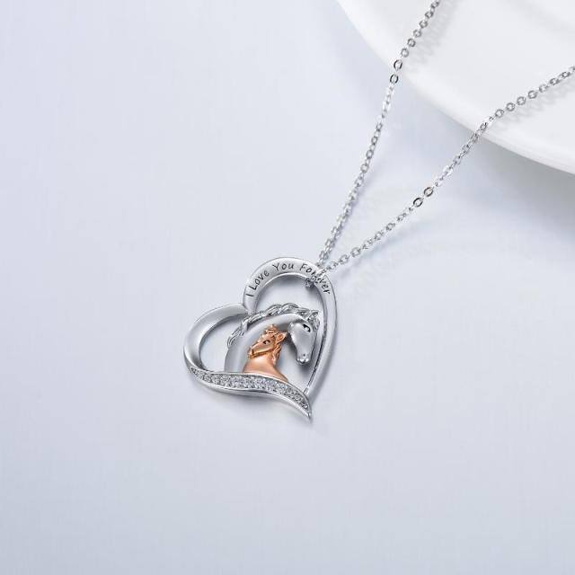 Collana bicolore in argento sterling con ciondolo a cuore e cavallo con zirconia cubica rotonda e parola incisa-4