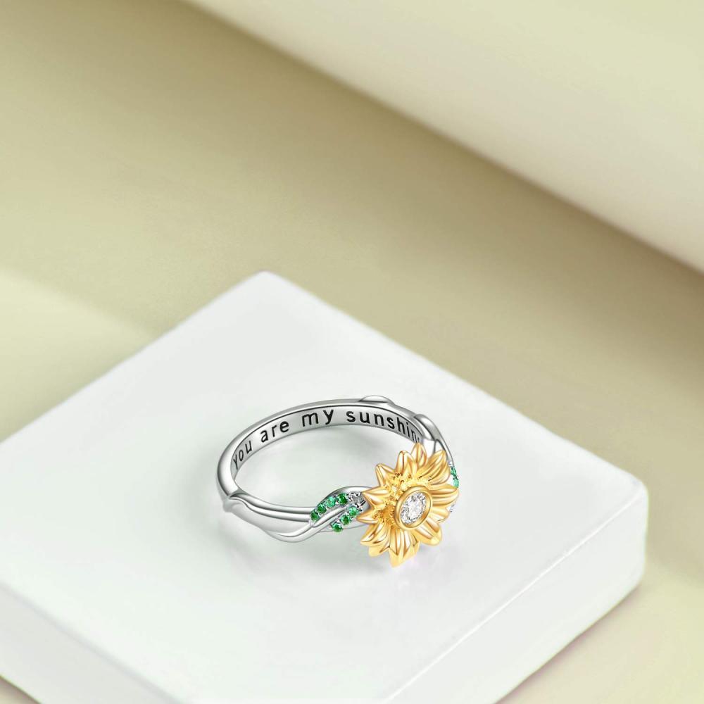 Anello in argento sterling bicolore con zirconi cubici circolari a forma di girasole con parola incisa-4