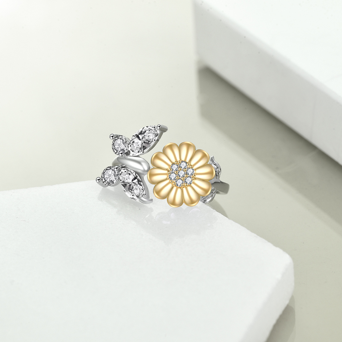 Sterling Silver Two-tone Cubic Zirconia Sunflower Ring-4