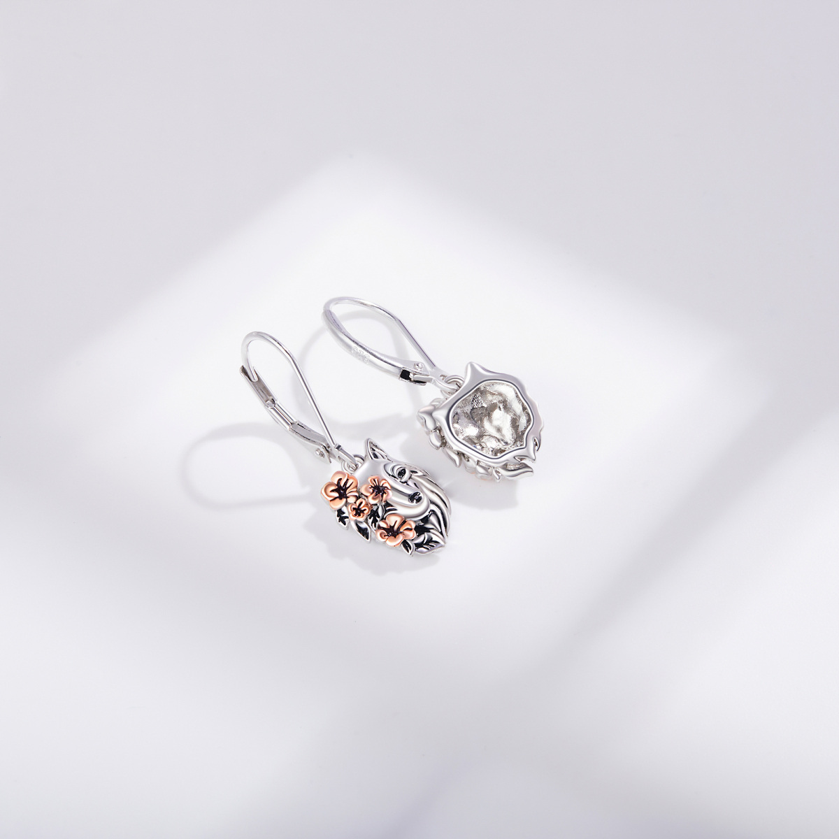 Boucles d'oreilles en argent sterling avec loup bicolore à levier-4