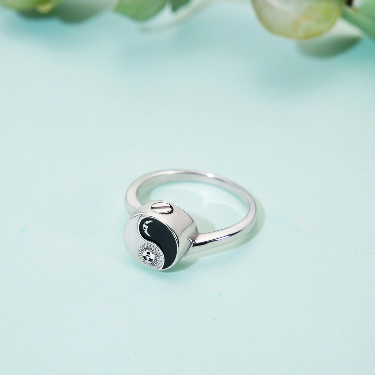 Sterling Silver Two-tone Yin Yang Urn Ring-3