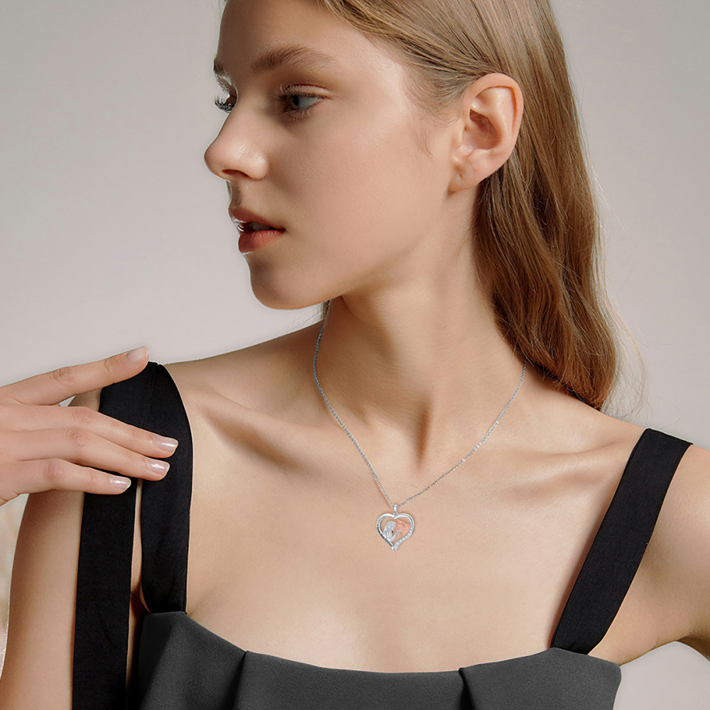 Collana con ciondolo a forma di orso in argento sterling bicolore con zircone e parola incisa-2