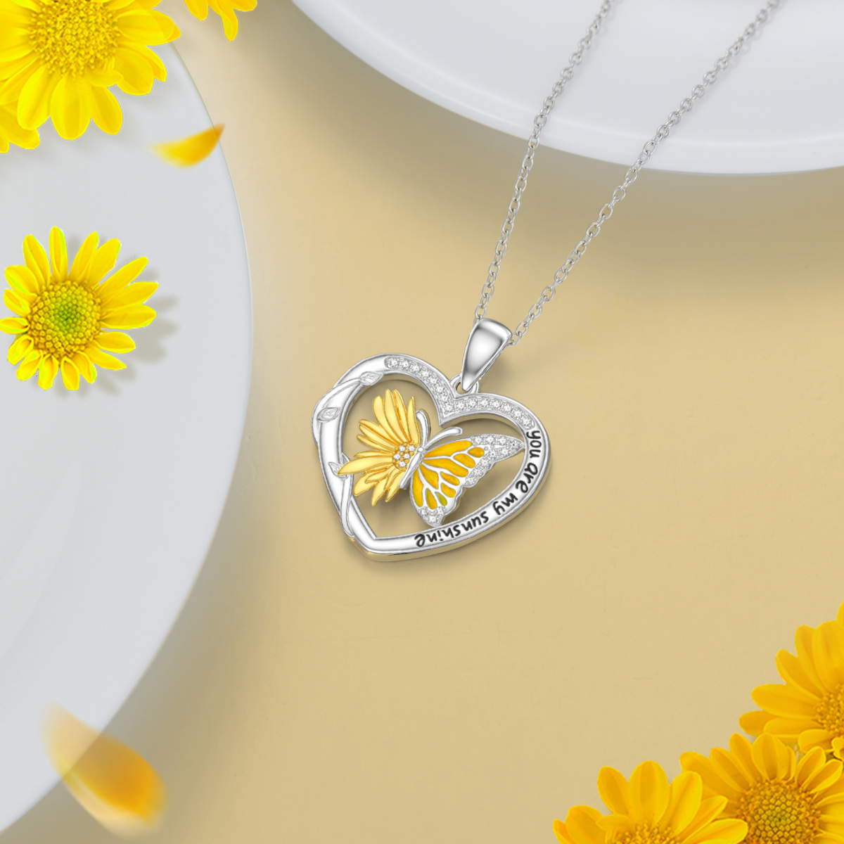 Collar con colgante de mariposa y girasol de circonitas en forma de corazón de dos tonos de plata de ley con palabra grabada para mujer-4