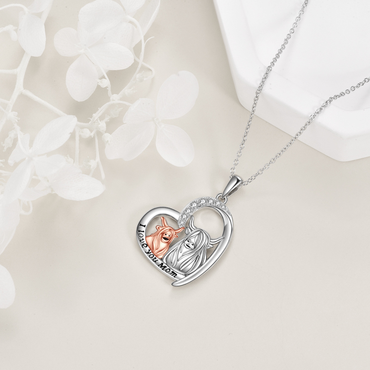 Collier en argent sterling avec pendentif Highland Cow & Heart en zircon bicolore et mot g-4