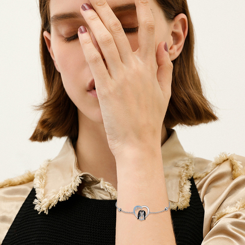 Pulsera de plata de ley bicolor con circonitas, pingüino y corazón-2