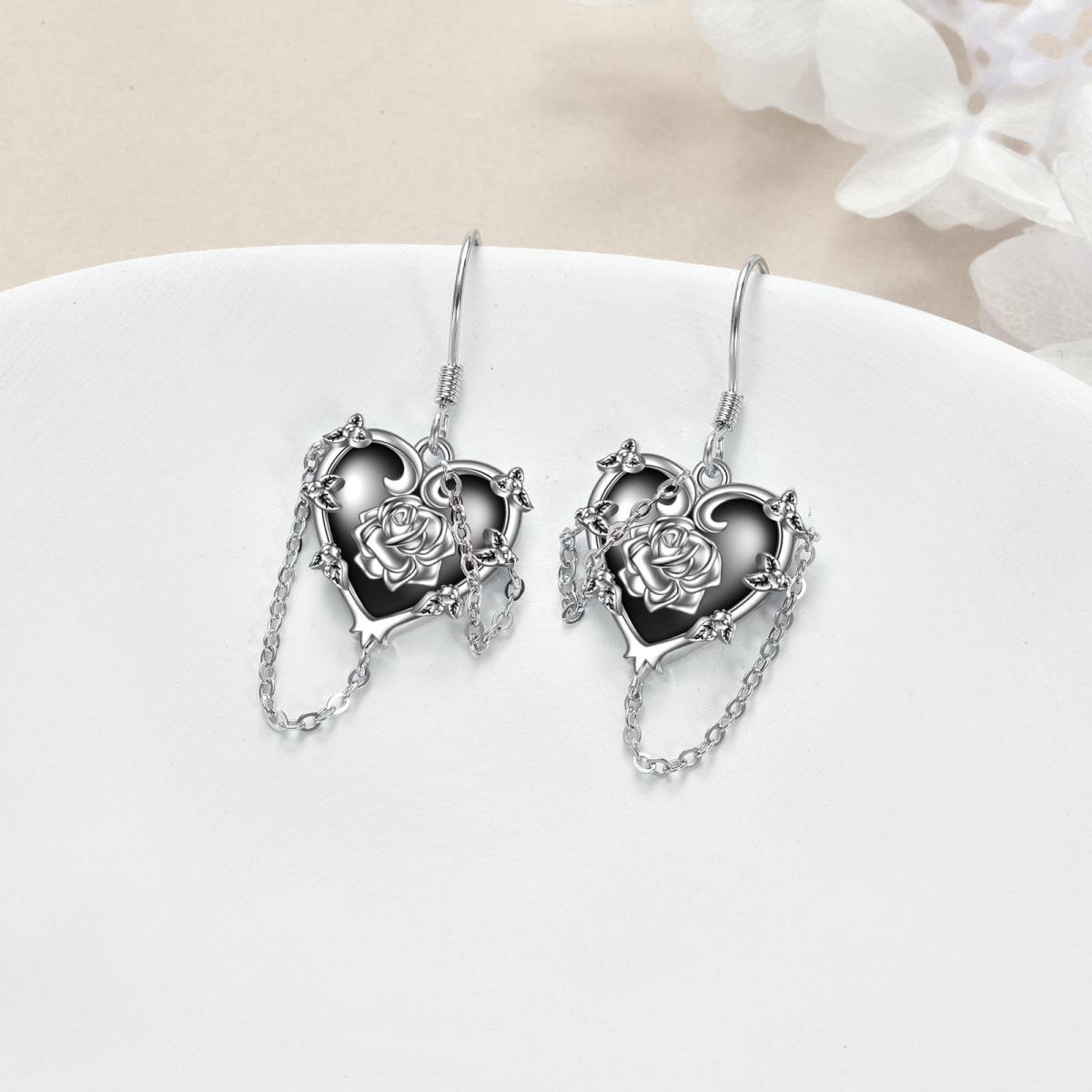 Pendientes colgantes con forma de calavera y cruz de rosa y circonita en forma de corazón de dos tonos de plata de ley para mujer-3