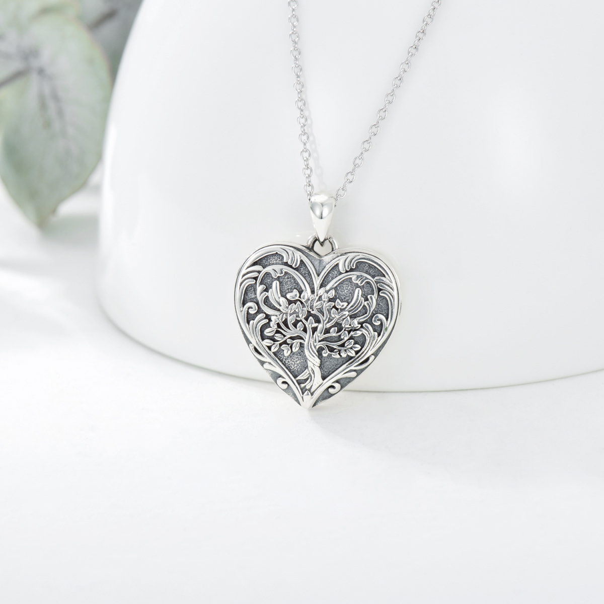 Collar con medallón fotográfico personalizado con forma de corazón y árbol de la vida en plata de ley para mujer-3