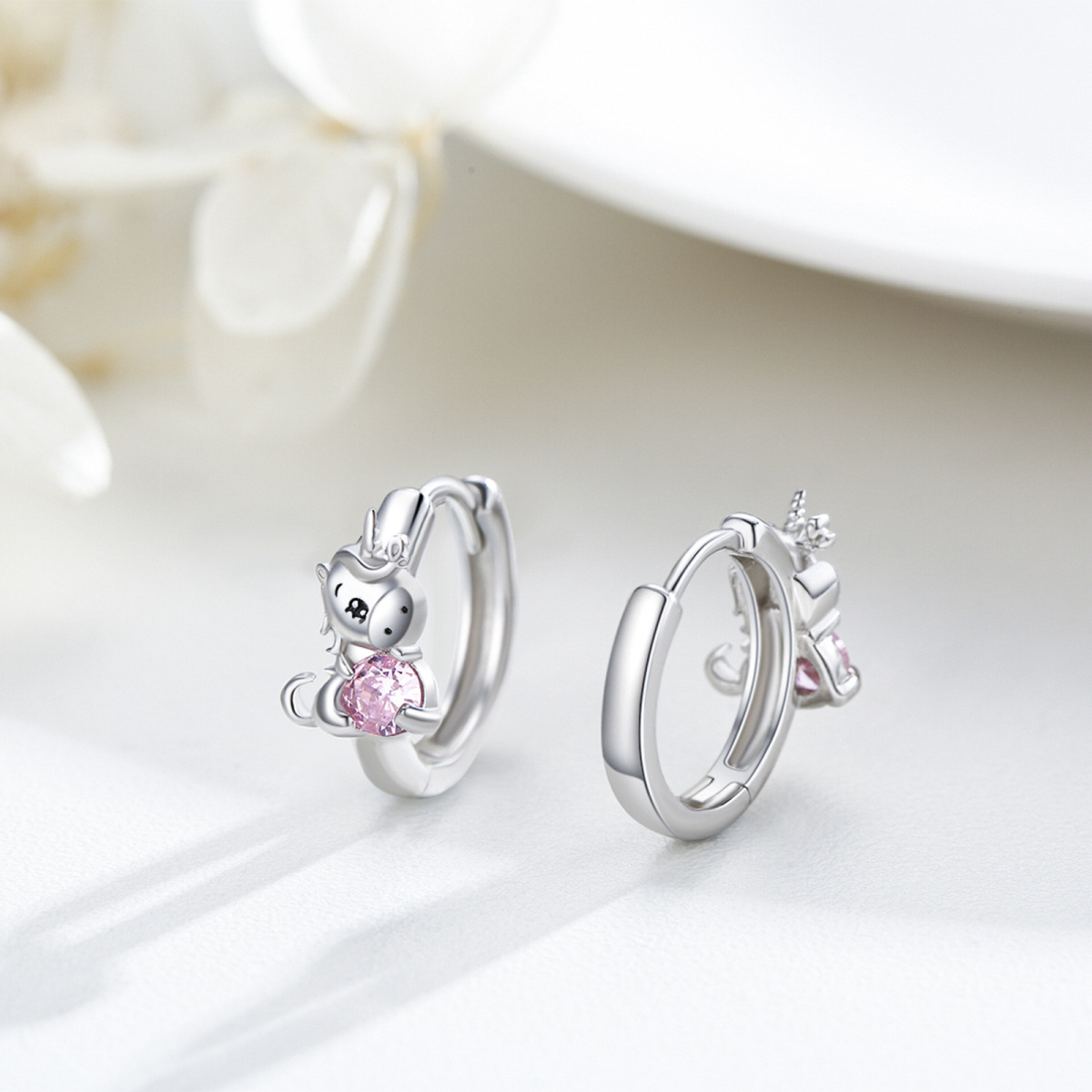 Boucles d'oreilles en argent sterling en forme de licorne à zircon cubique-4