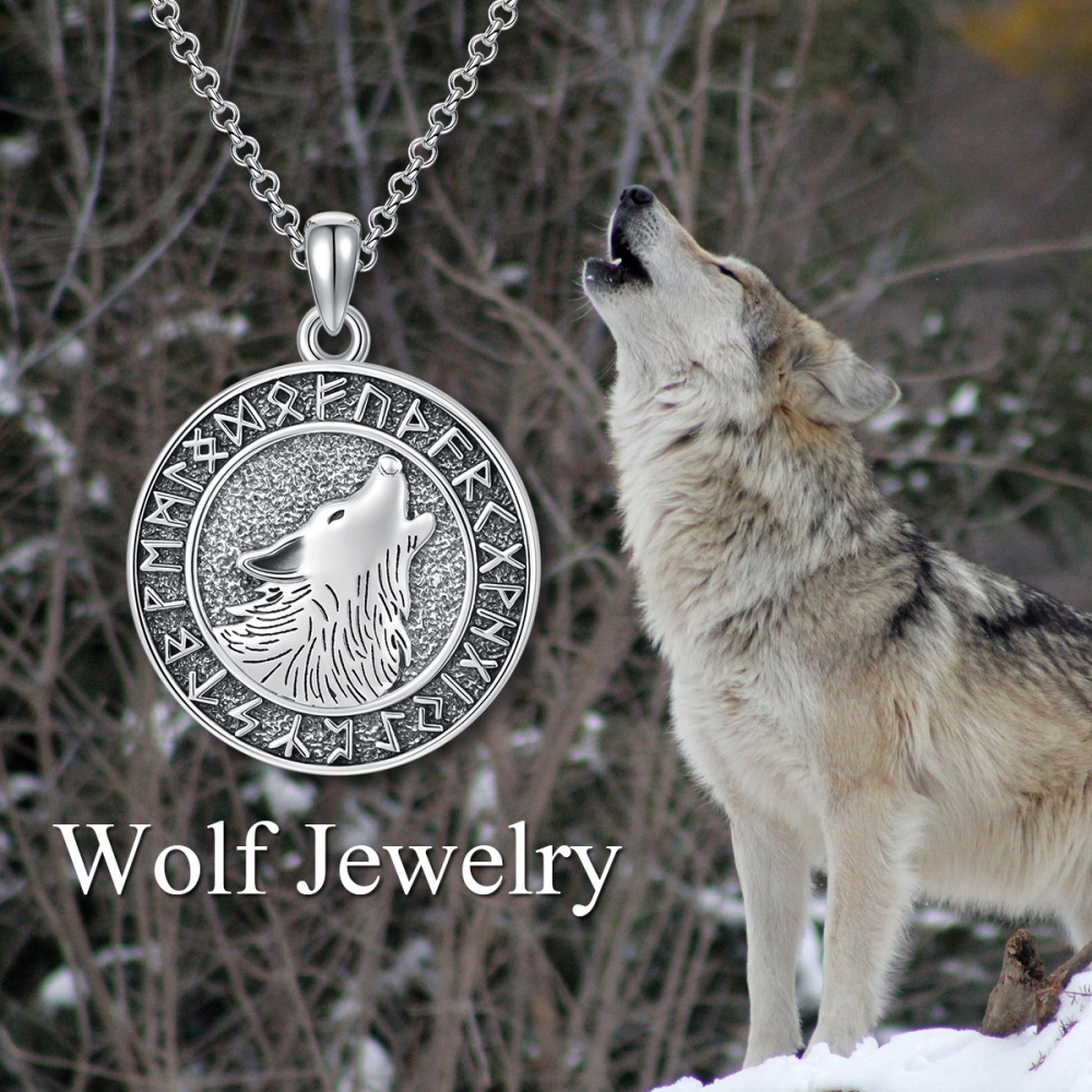 Halskette mit Münzanhänger „Wolf“ aus Sterlingsilber mit Runenmotiv-6