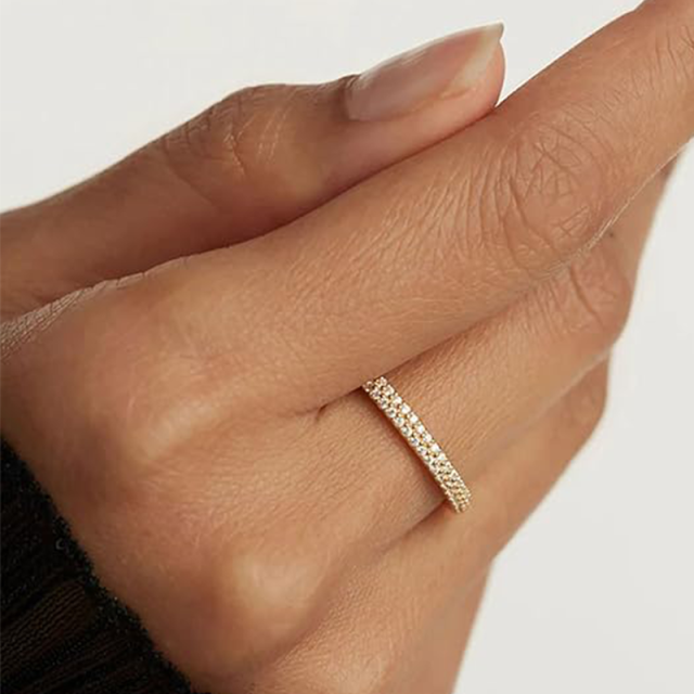 Anillo de compromiso de plata de ley con diamante creado en laboratorio, chapado en oro amarillo, con forma circular y grabado personalizado-2