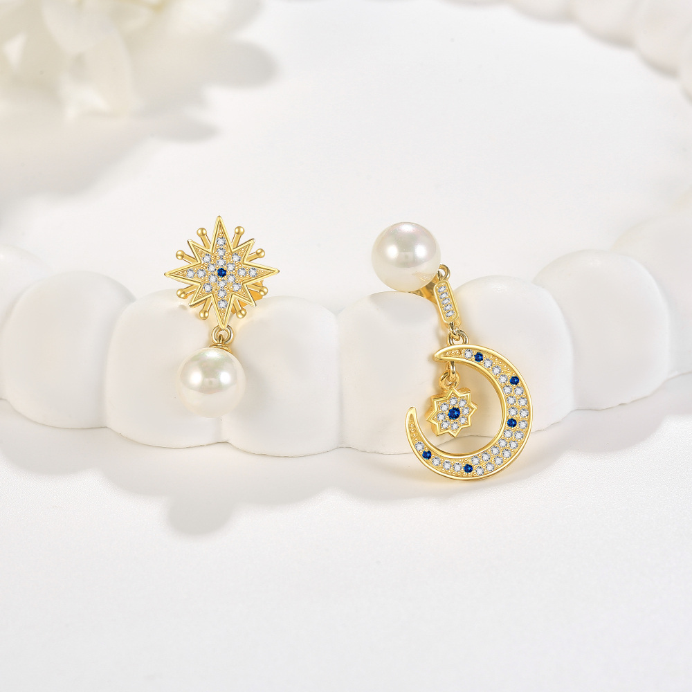 Prata esterlina com zircônia cúbica circular banhada a ouro amarelo e lua de pérola com brincos de estrela-3