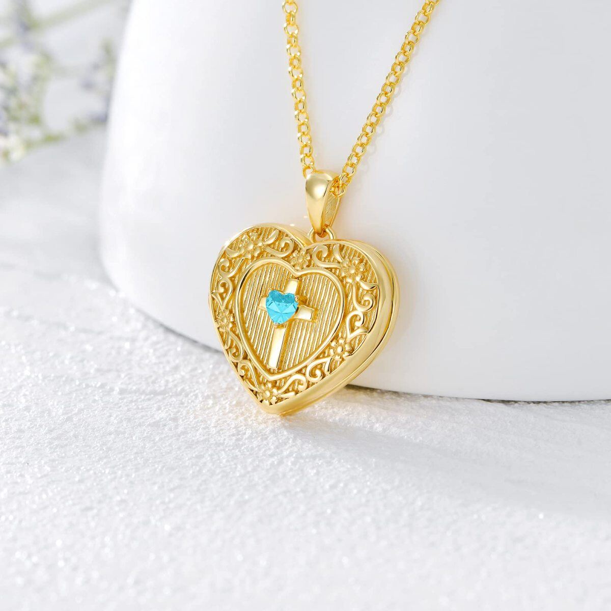 Plata de ley con chapado en oro amarillo Cruz en forma de corazón Cubic Zirconia Personalizada Birthstone Grabación Personalizada Foto Locket Collar-3