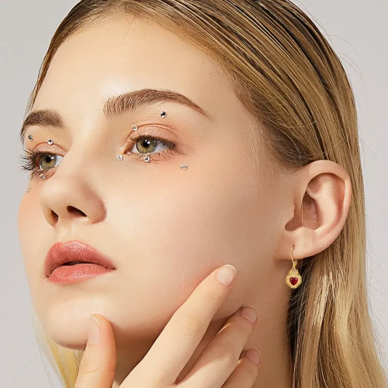 Boucles d'oreilles pendantes en forme de cœur en vermeil doré et oxyde de zirconium pour femme-2