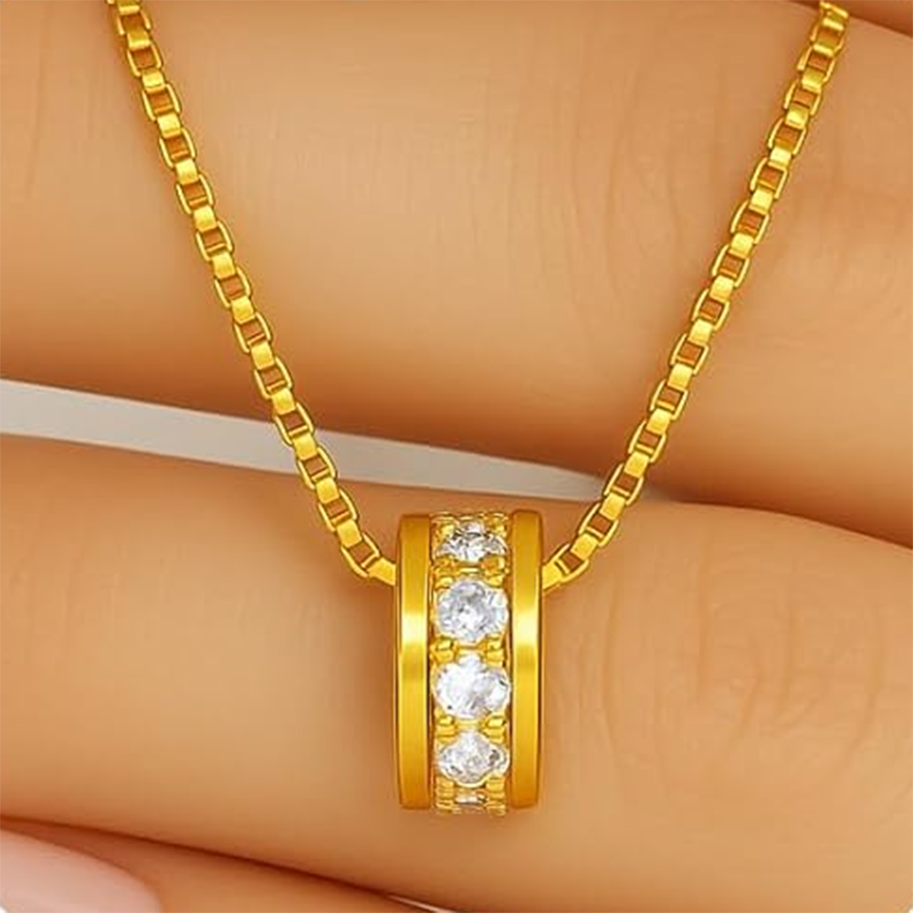 Halskette mit kreisförmigem Moissanit-Anhänger aus Sterlingsilber mit Gelbgoldbeschichtung-1