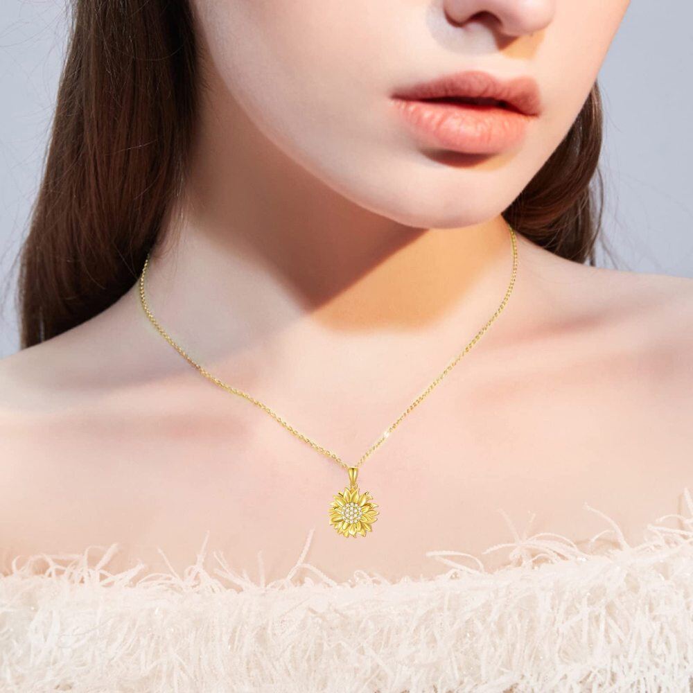 Colar com pingente de girassol redondo de diamante banhado a ouro amarelo em prata esterlina-2