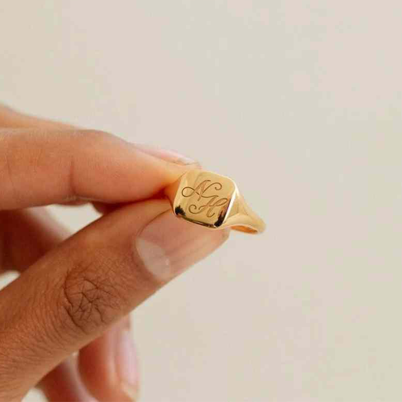 Anillo cuadrado de plata de ley bañado en oro amarillo-3