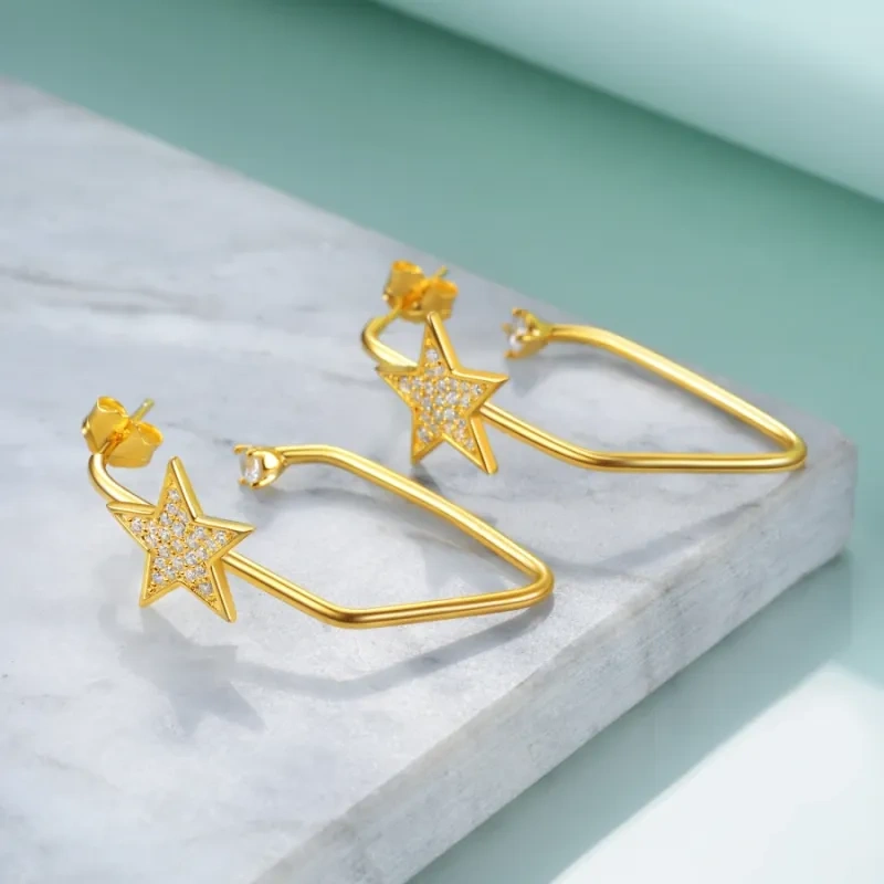 Creolen aus Sterlingsilber mit gelbvergoldetem Zirkonia im Stern-Design-2