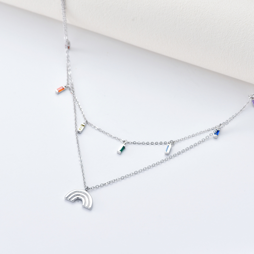 Colar de prata esterlina com camadas de zircões e arco-íris-3