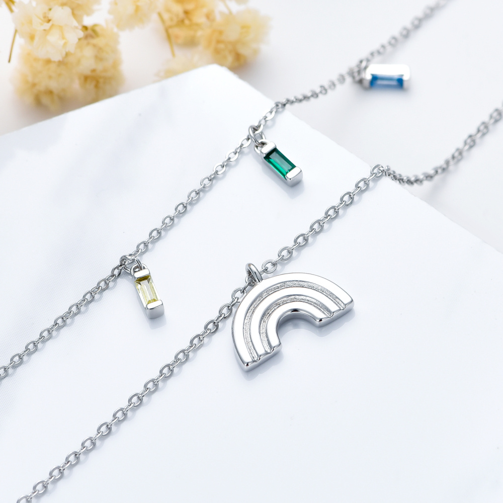 Colar de prata esterlina com camadas de zircões e arco-íris-4