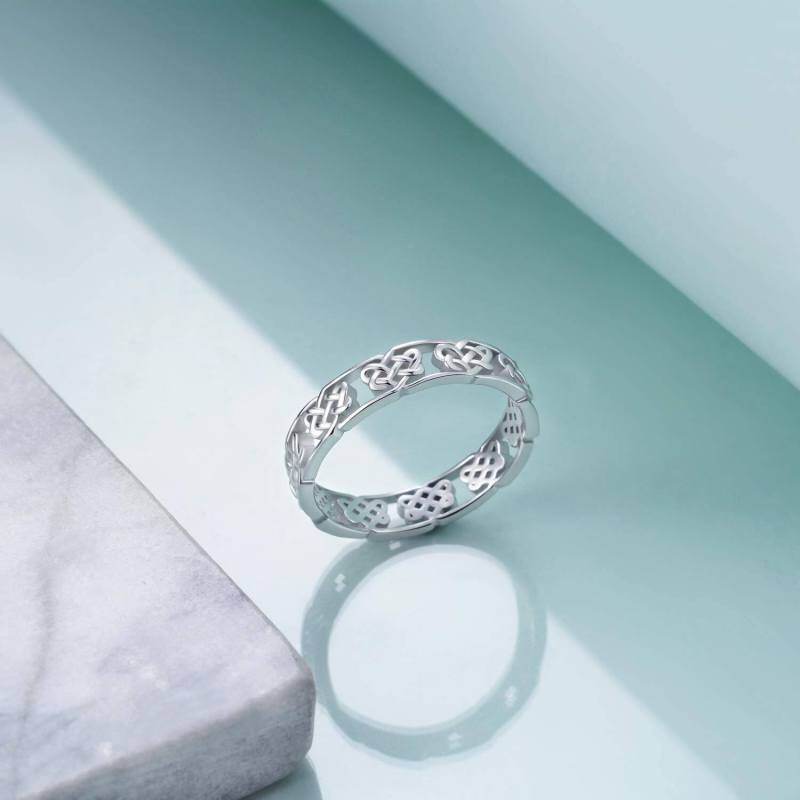 Anillo de nudo celta en plata de ley-4