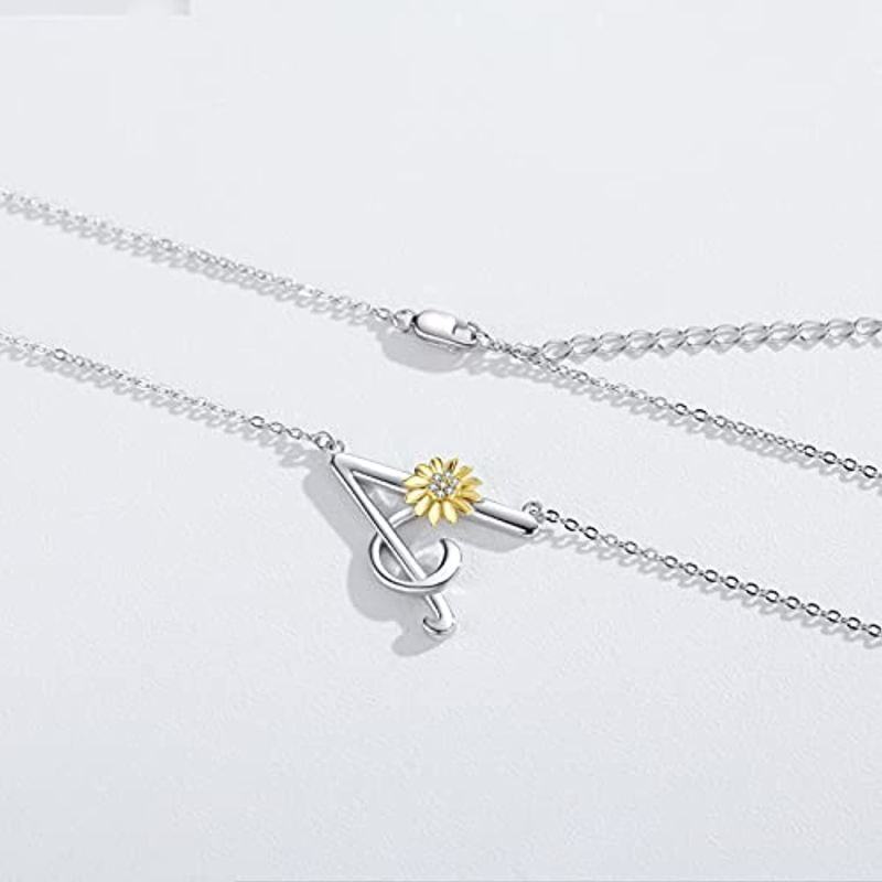 Collar con colgante de girasol de circonita cúbica en forma circular de plata de ley-4