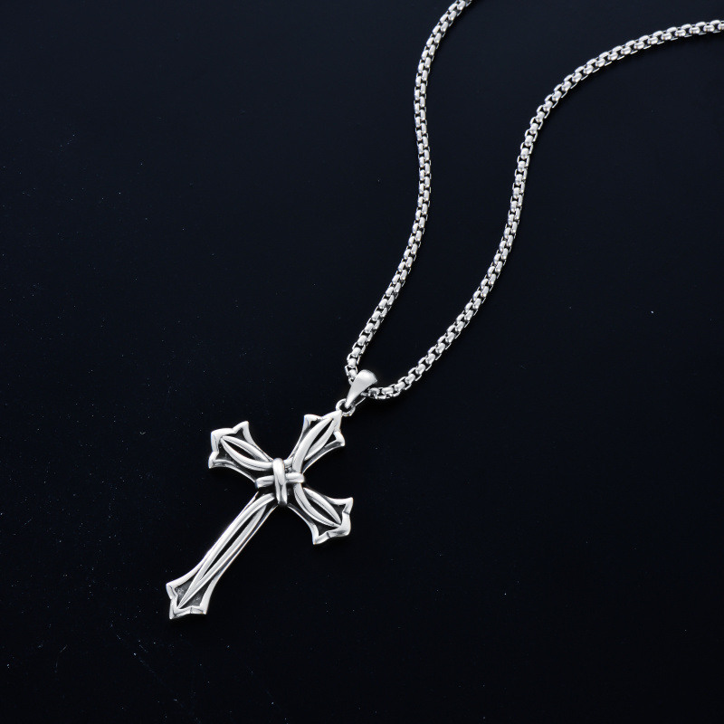 Collar de plata de ley con colgante de nudo cruzado para hombre-4