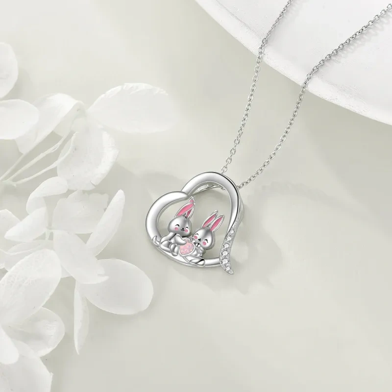 Collar con colgante de conejo de ópalo y circonita cúbica en forma de corazón de plata de ley para mejor amigo-4
