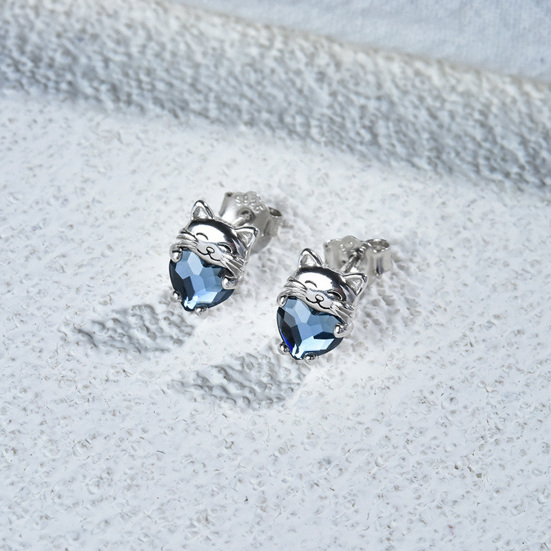 Pendientes de plata de ley con forma de corazón de gato de cristal-4