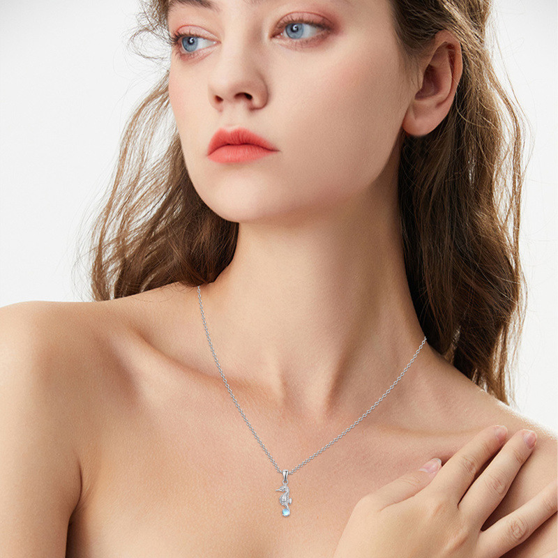 Collier avec pendentif cheval de mer en pierre de lune en argent sterling-2