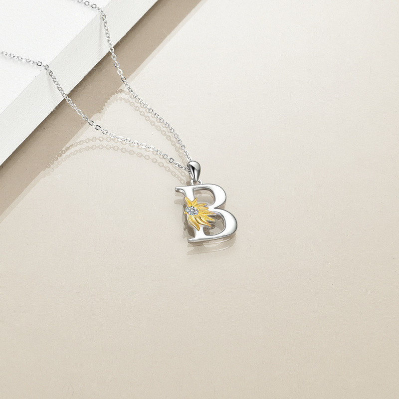 Collar con colgante de girasol personalizado con inicial B y circonita cúbica circular de dos tonos en plata de ley para mujer-4