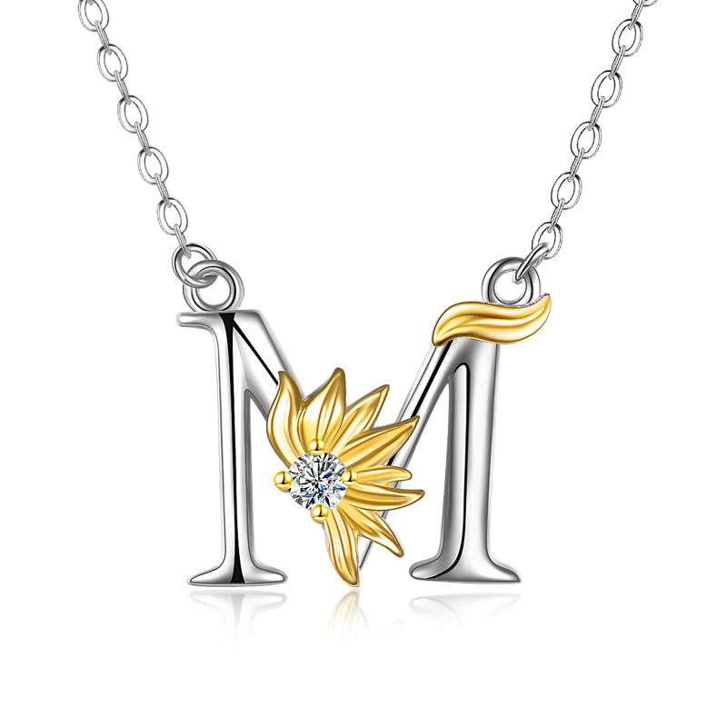 Collar con colgante de girasol personalizado con inicial M y circonita cúbica circular de dos tonos en plata de ley para mujer-1