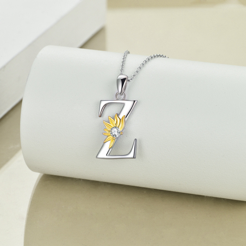Collar con colgante de girasol personalizado con inicial Z y circonita cúbica circular de dos tonos en plata de ley para mujer-3