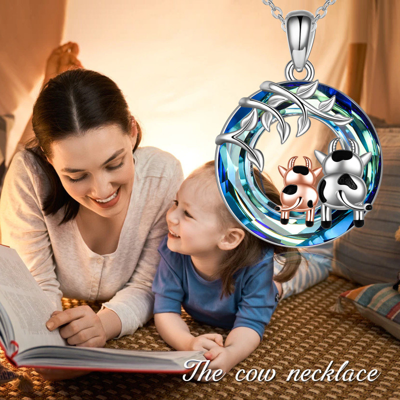 Collar colgante de plata de ley con forma circular de vaca y cristal de hiedra en dos tono-3