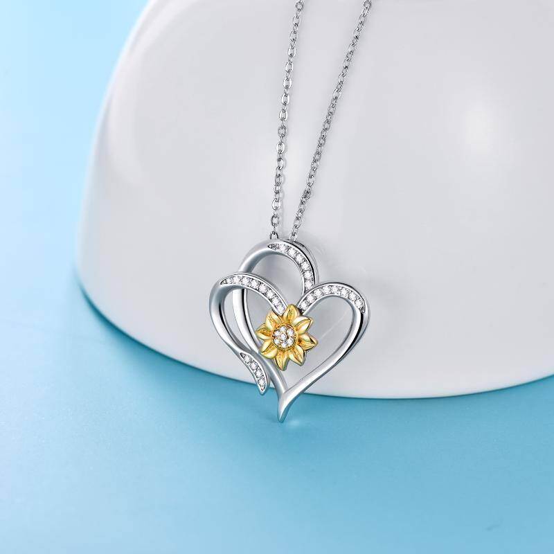Collar con colgante de corazón de girasol y circonita cúbica en dos tonos de plata de ley-4