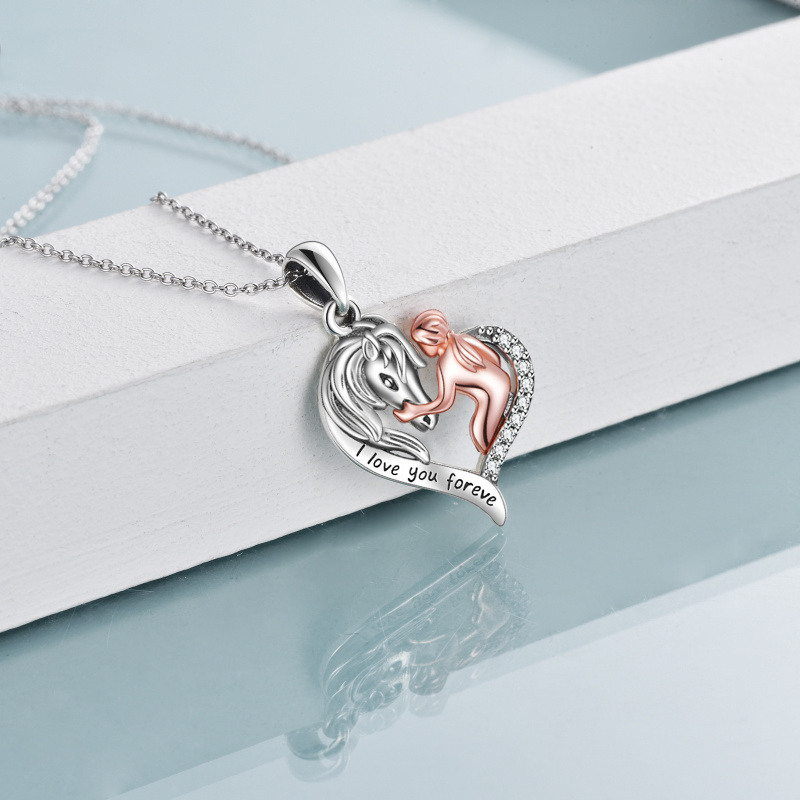 Collar de plata de ley de dos tonos con forma circular de caballo y colgante de corazón co-4