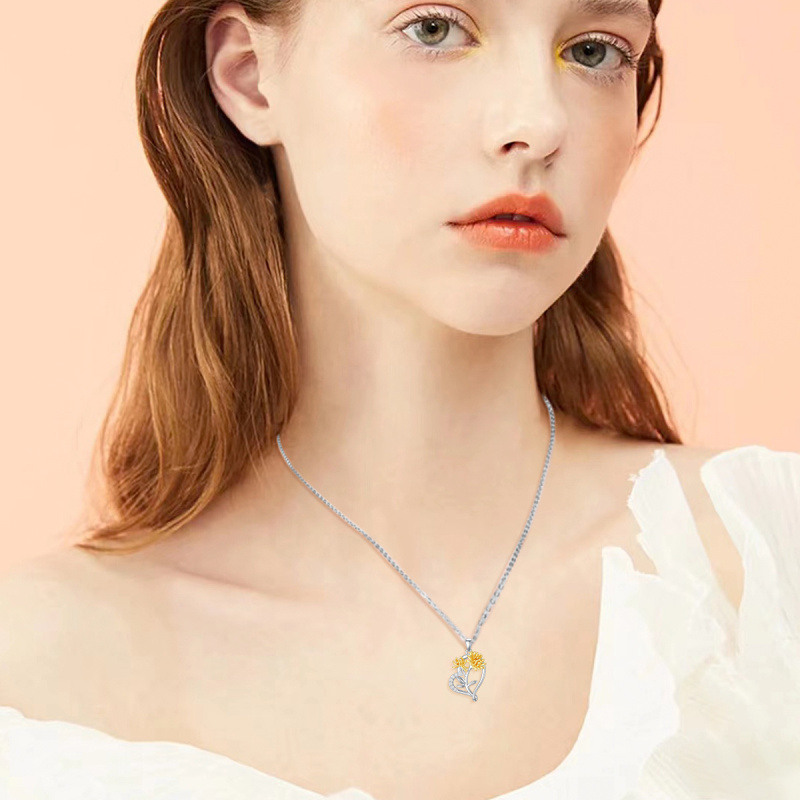 Collier pendentif en forme de cœur en argent sterling avec zircone cubique bicolore et chrysanthème-2