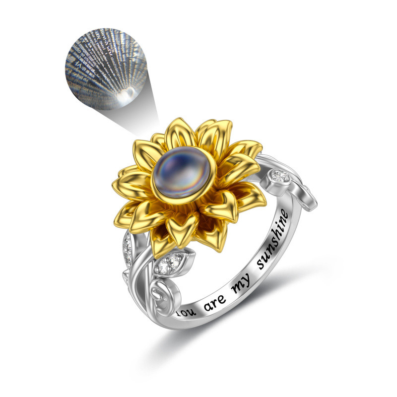 Anillo de girasol con piedra de proyección circular de dos tonos en plata de ley con palabra grabada-12