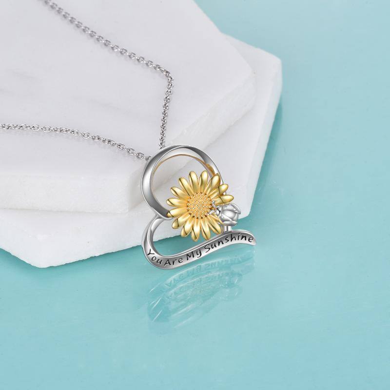 Collar de plata de ley con corazón grabado en dos tonos con mariquita y girasol para mujer-4