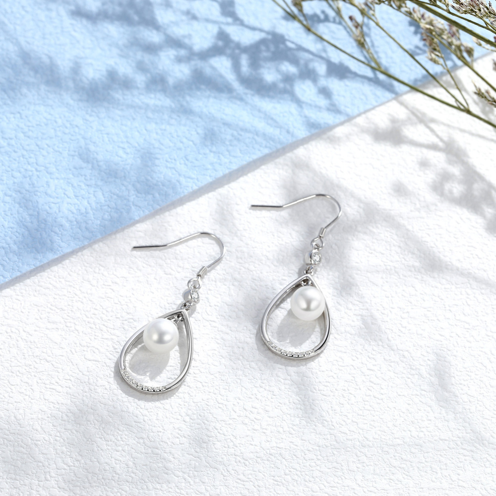 Pendientes colgantes de perlas en plata de ley para mujer-4