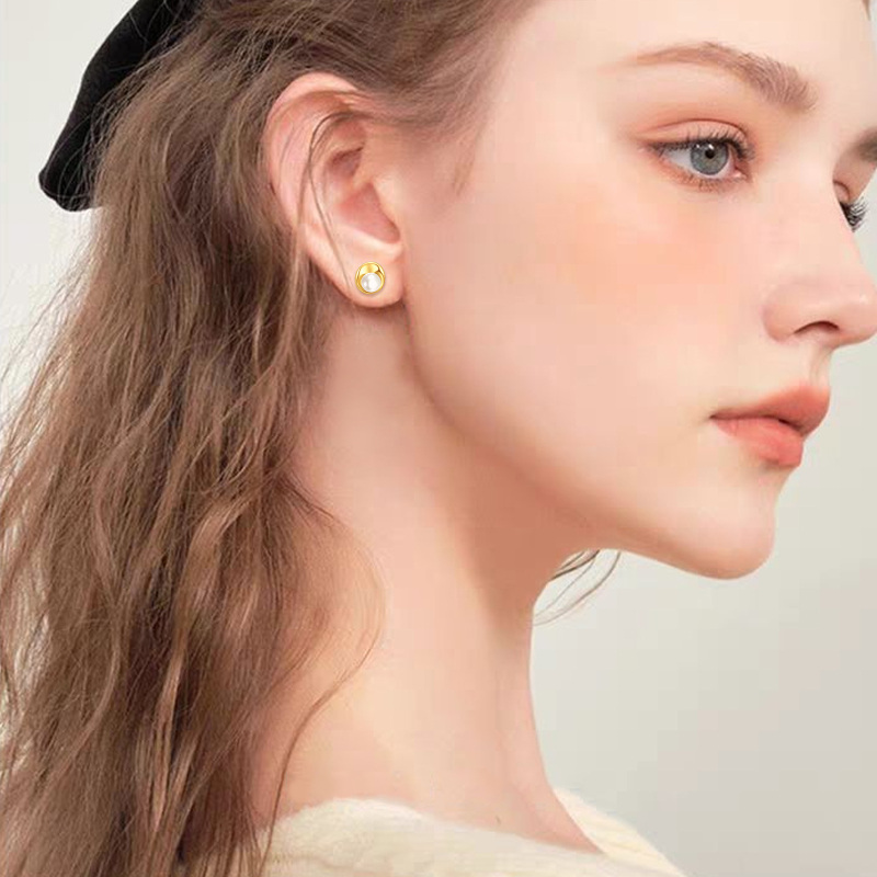 Brincos de pino com contas de ouro 10K-2