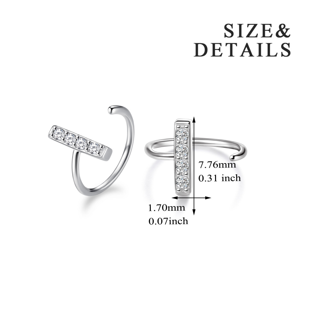 Orecchini a cerchio con croce in argento sterling e zirconi cubici-4